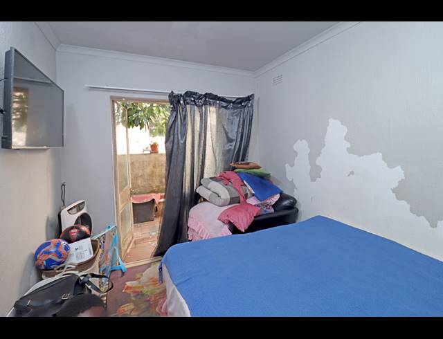 2 BEDROOM HOUSE FOR SALE IN ORANGE GROVE